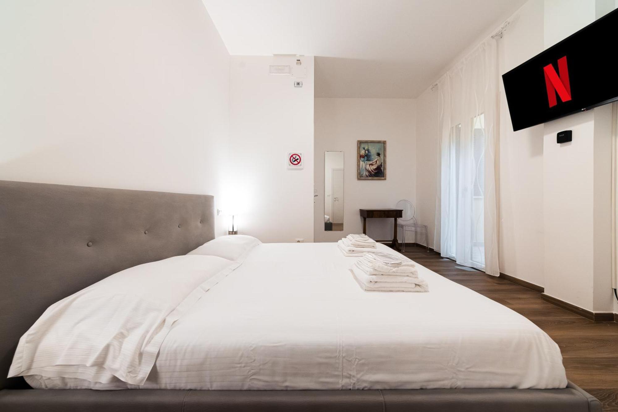 New - Venturini Suites In Bologna Centre Εξωτερικό φωτογραφία