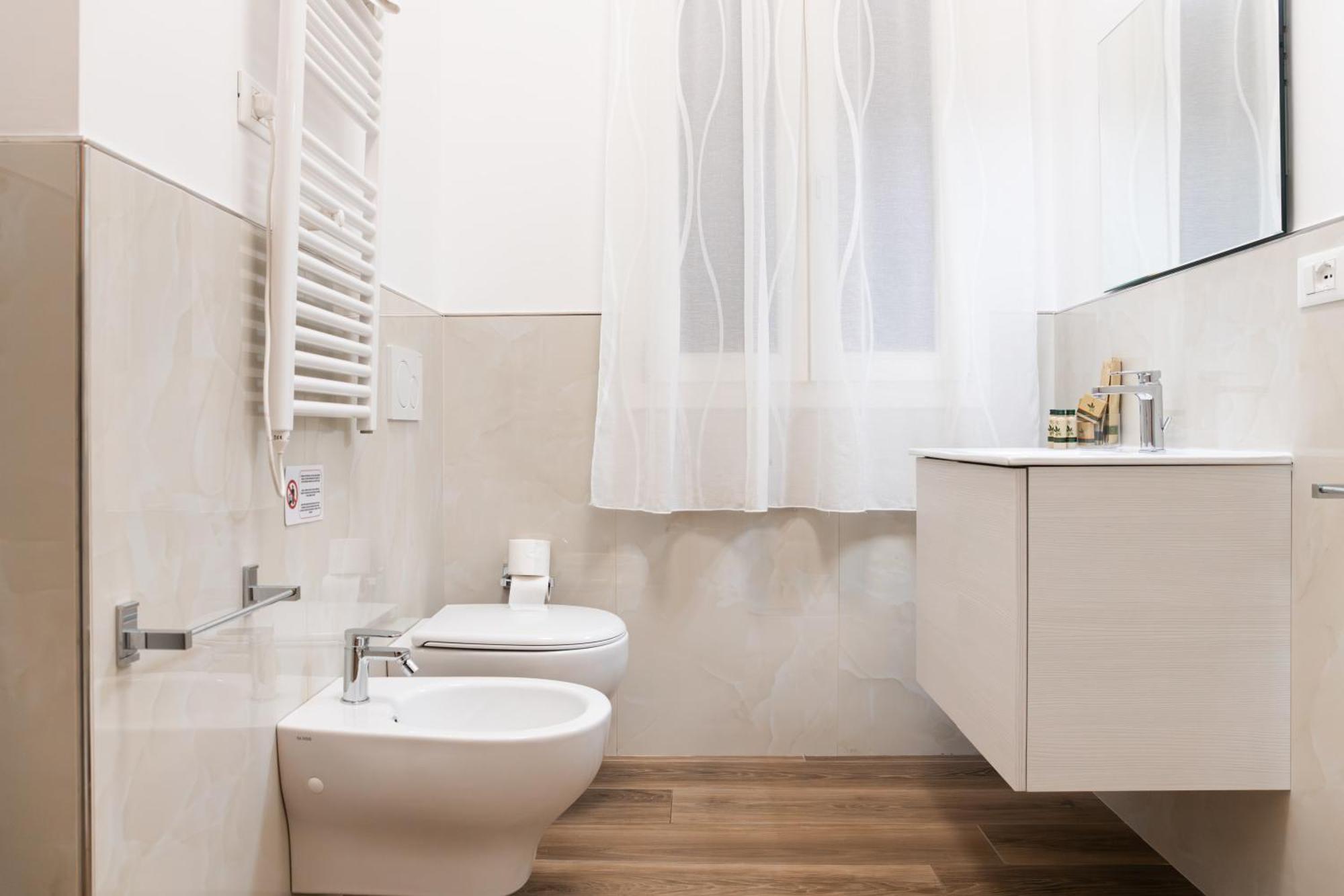 New - Venturini Suites In Bologna Centre Εξωτερικό φωτογραφία